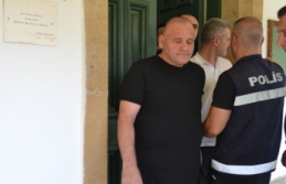 Bir yıl hapis yatacak