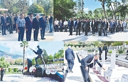 İki tören düzenlendi