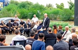 Projelerini anlattı