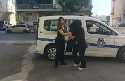 Suçüstü yakalandı