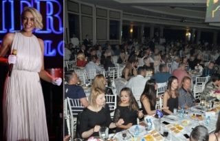 Merit Crystal Cove Hotel’de sahne alan "Sıla"...