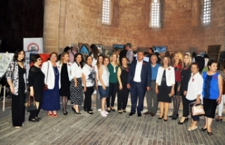 Buğday Camii’nde dans gösterisi eşliğinde açılan...