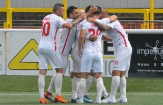 Yarı Finale Farkla Gittik 8-0