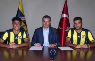 Fenerbahçe'de 2 imza