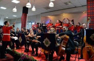 Akıncı çifti Scots Guard Bandosu’nun, İki Toplumlu...