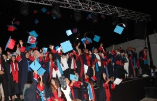 149 kişi diploma aldı