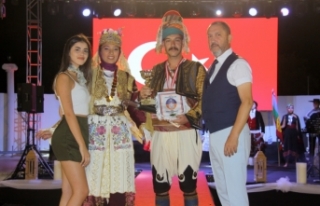 İskele’de geleneksel kostüm defilesi ve festival...