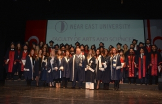 YDÜ Fen-Edebiyat Fakültesi mezuniyet töreni yapıldı