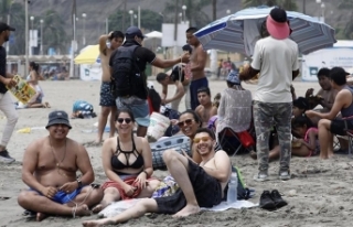 Rio de Janeiro'da Coronavirüsü'nü  takan...