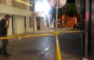 Sokak ortasında kavga, bir kişi öldü