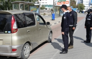 Yasağa rağmen 33’ü sokağa çıktı