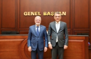 Erhürman AK Parti Genel Başkan Vekili Elitaş ile...