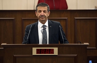 Karşı çıkıyor