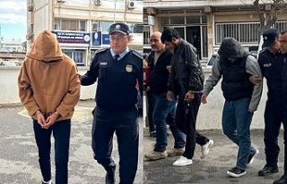 Telefonları inceleniyor