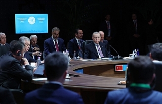 Macaristan'dan mesaj verdi