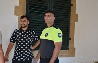 Girişte fark edilmedi
