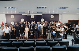 ‘Siyasi rozete bakmadık’