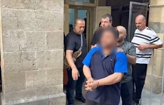 ‘Gökten emir geldi’