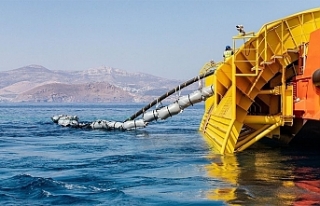Taraflarla görüştü