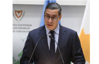 Kıbrıs koşulu sevindirdi