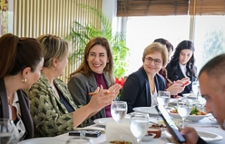 ‘İktidara yürüyoruz’