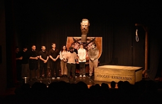 Raskolnikov sahnelendi