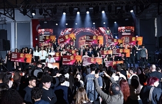 Ödüller dağıtıldı