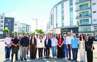 Bayramlarını kutladı