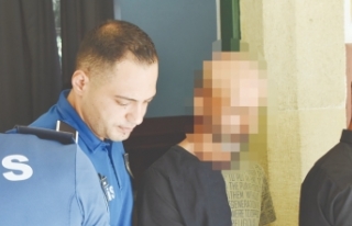 Polisi görünce morali bozuldu