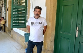 Annesinde içmiş
