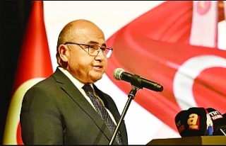 Övgüyle söz etti