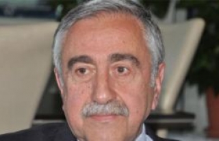 Akıncı: Şiddet sadece fiziksel değil