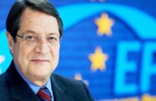 Anastasiadis henüz kararını vermedi