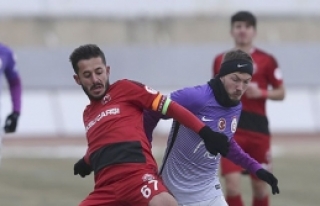 Aslan 1-1 gidiyor