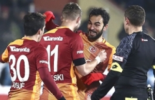 Aslan Elazığ’da kükredi: 1-4