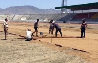 Atatürk Stadı’nda çalışmalar sürüyor