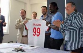 Bağcıl’lı Traore Edirnespor’da