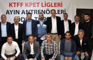  Başarılı antrenörler ödüllendirildi