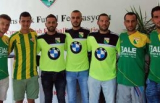 Binatlı’dan imza şov