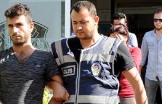 Biri kadın 6 kişi