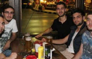 Cadı’nın  Evi’nde  sohbet