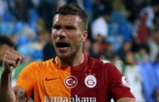 Cimbom 'yarı'ladı