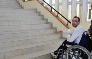 Engelliler engellileri izleyemiyor