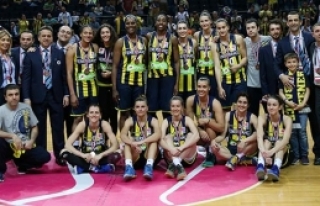 Fenerbahçe Avrupa üçüncüsü