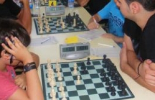 Gazimağusa’da satranç zamanı 