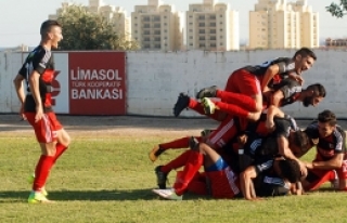 Gol düellosu İskele’nin