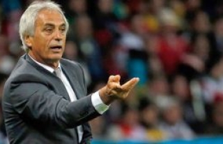 Halilhodzic 2 futbolcu istiyor