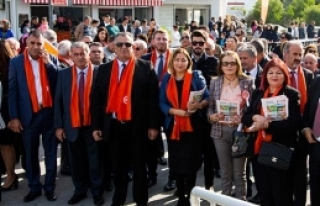 “Hizmete devam”