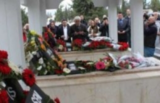 Hizmetleriyle yaşıyorlar