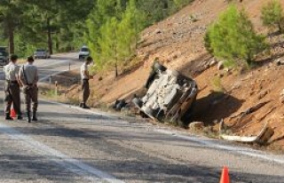 İkizleri kaza ayırdı